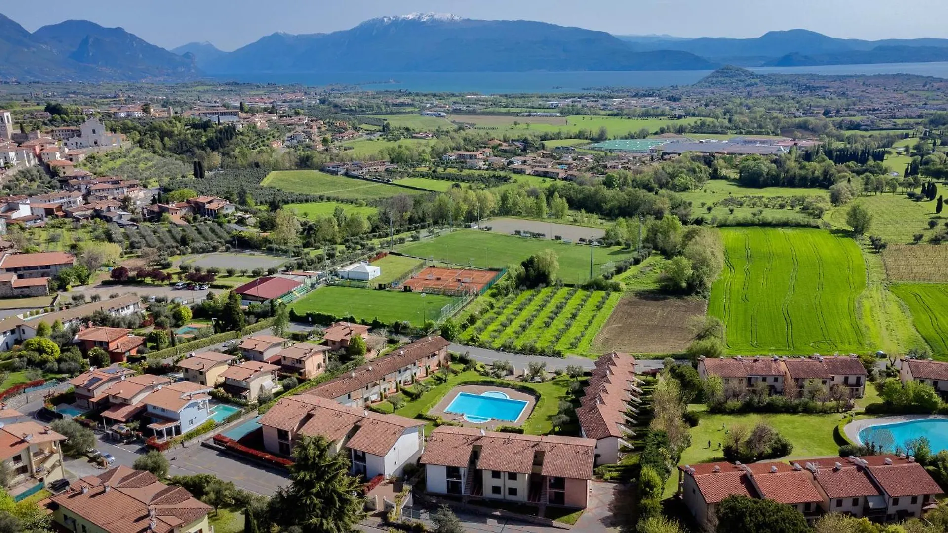 Piscina + Condizionatore + Vista Lago Apartment Polpenazze del Garda